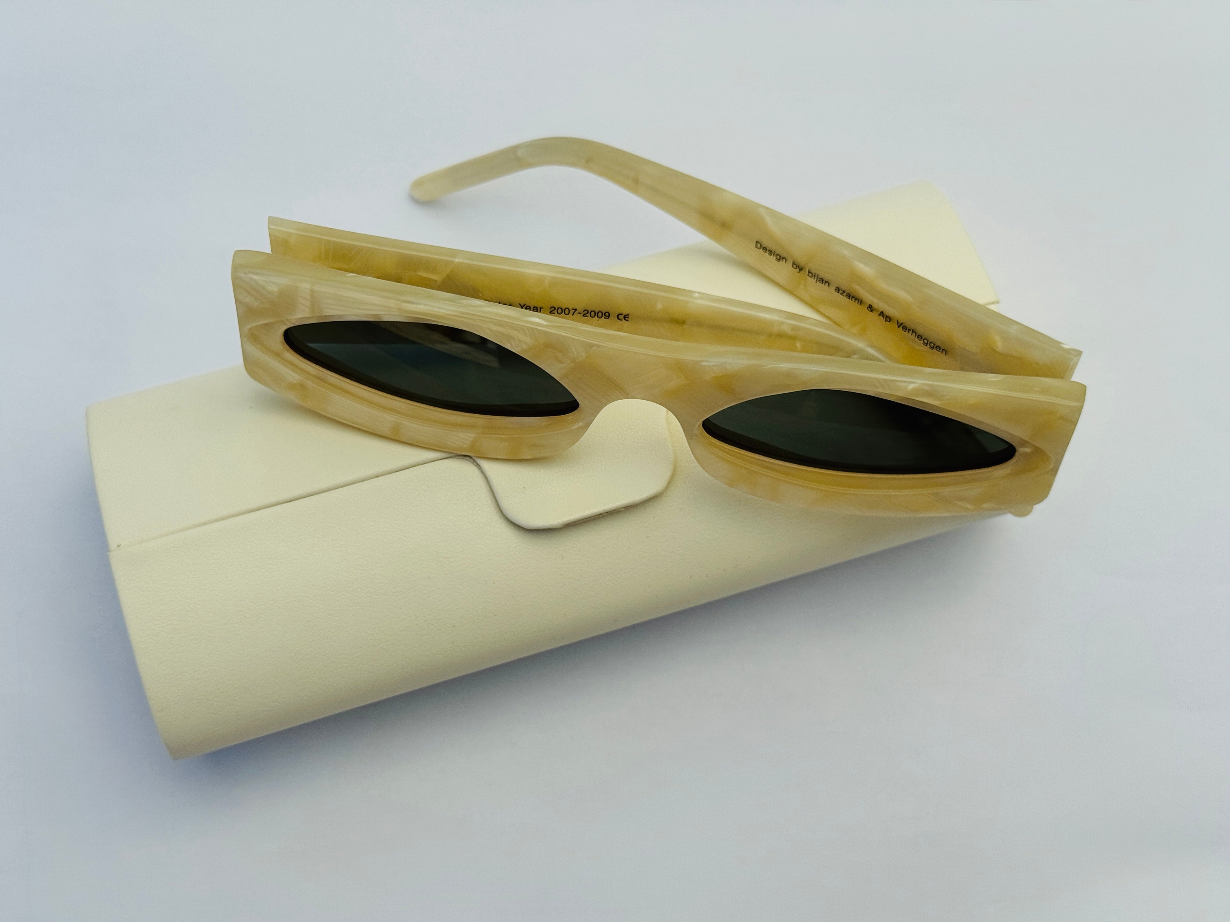 Uummannaq sunglasses